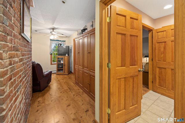 23 Hampden Road, Somers, CT 06071