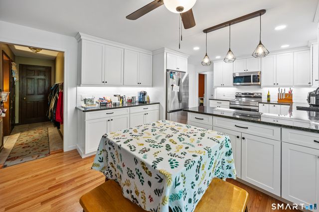 23 Hampden Road, Somers, CT 06071