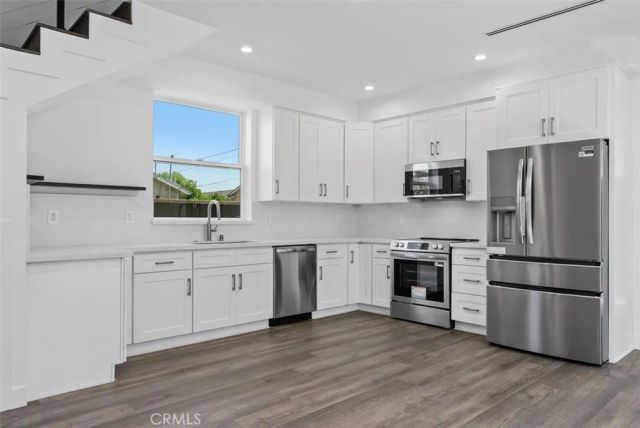 1325 W Ash B, Fullerton, CA 92833