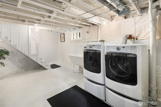 832 NW 67th Street, Seattle, WA 98117