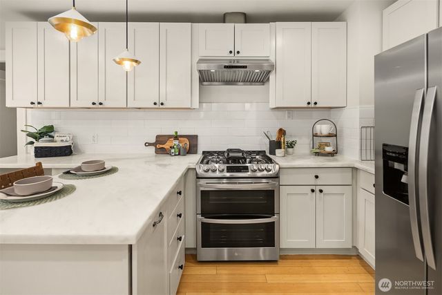 832 NW 67th Street, Seattle, WA 98117