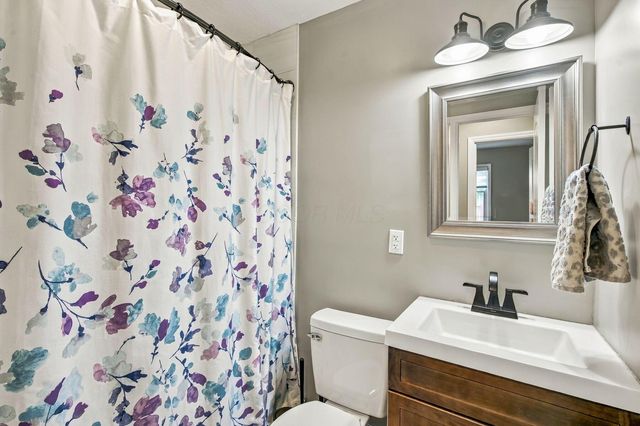 3694 Westbrook Drive, Hilliard, OH 43026