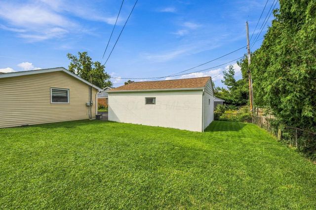 3694 Westbrook Drive, Hilliard, OH 43026