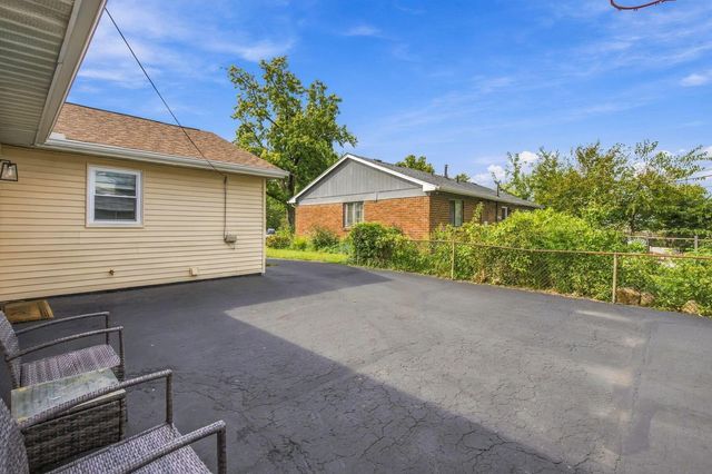 3694 Westbrook Drive, Hilliard, OH 43026