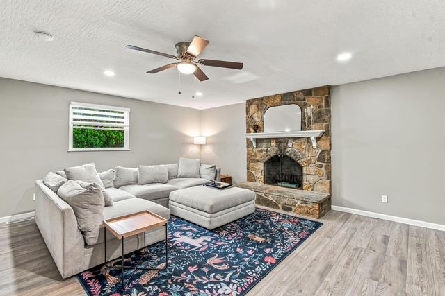 3694 Westbrook Drive, Hilliard, OH 43026