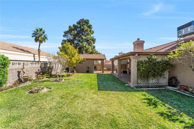 6656 Light Breeze Drive, Las Vegas, NV 89108