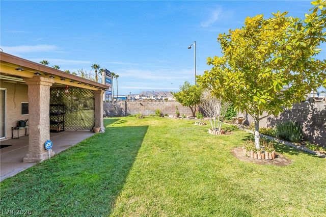 6656 Light Breeze Drive, Las Vegas, NV 89108