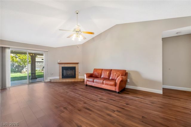 6656 Light Breeze Drive, Las Vegas, NV 89108