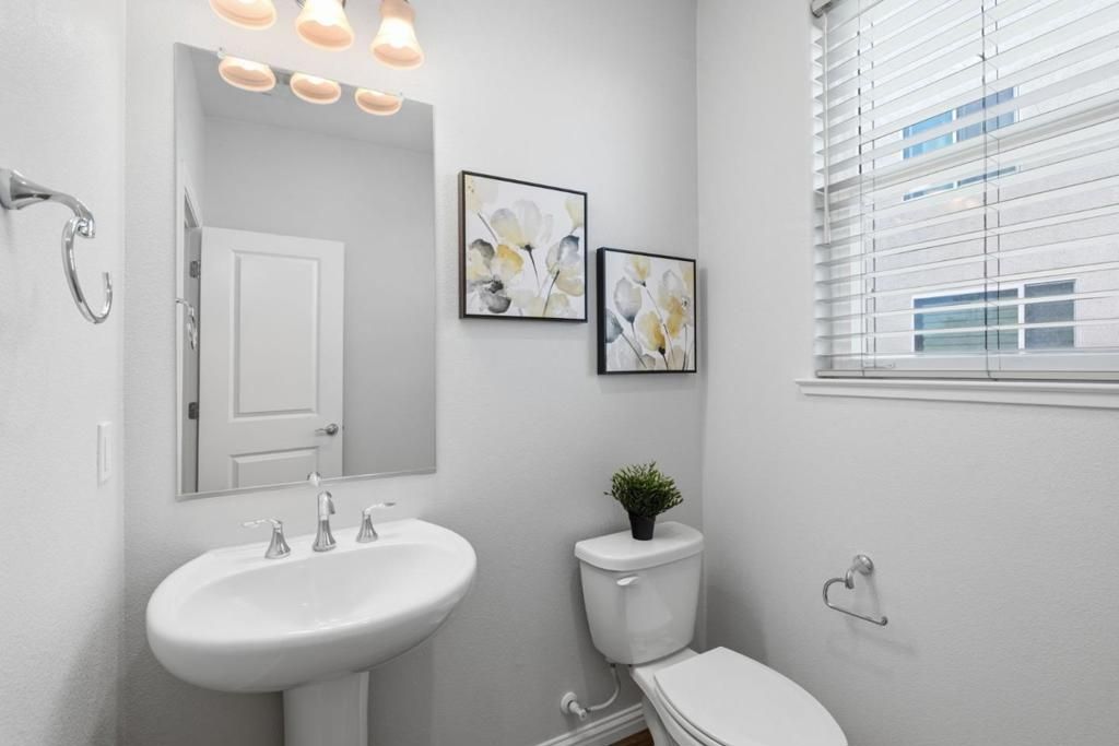 Image 16 of property listing at 2420 Kita Lane, San Jose, CA 95133