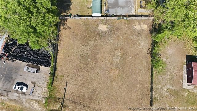 5516 Bragg Blvd, Fayetteville, NC 28303