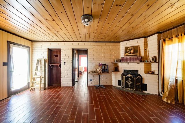 22236 Rosary Avenue, Nuevo, CA 92567