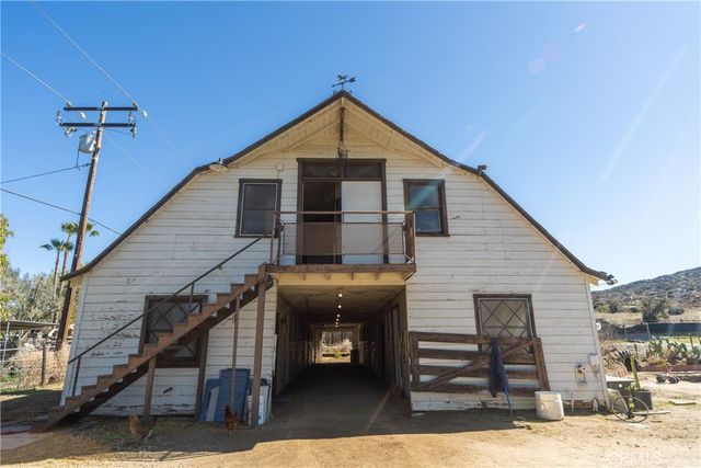 22236 Rosary Avenue, Nuevo, CA 92567