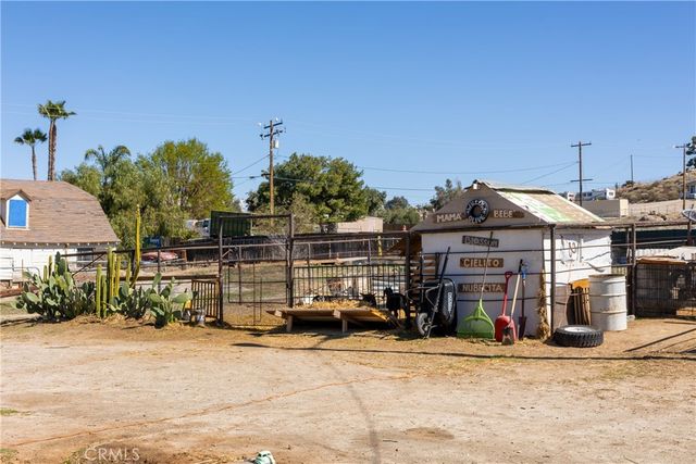 22236 Rosary Avenue, Nuevo, CA 92567