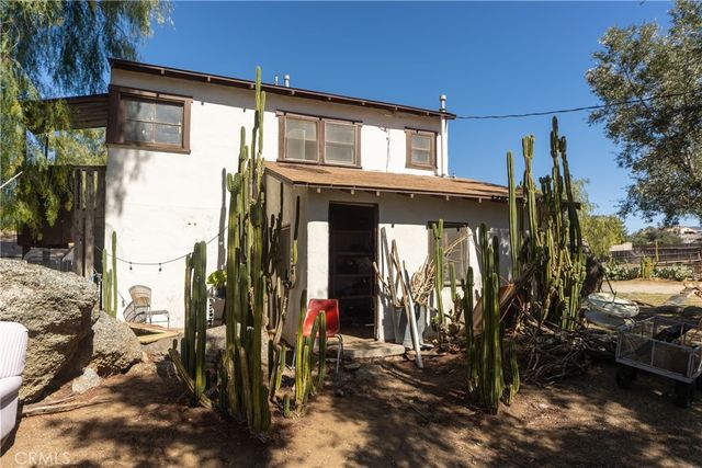 22236 Rosary Avenue, Nuevo, CA 92567