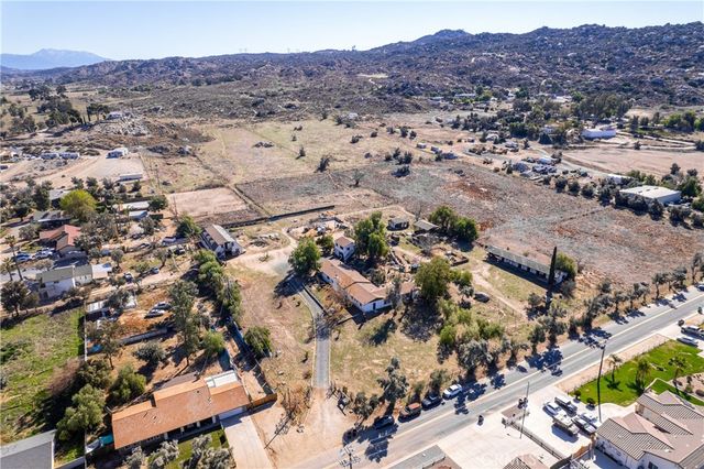 22236 Rosary Avenue, Nuevo, CA 92567