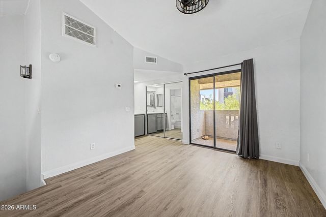 4240 N LONGVIEW Avenue 9, Phoenix, AZ 85014