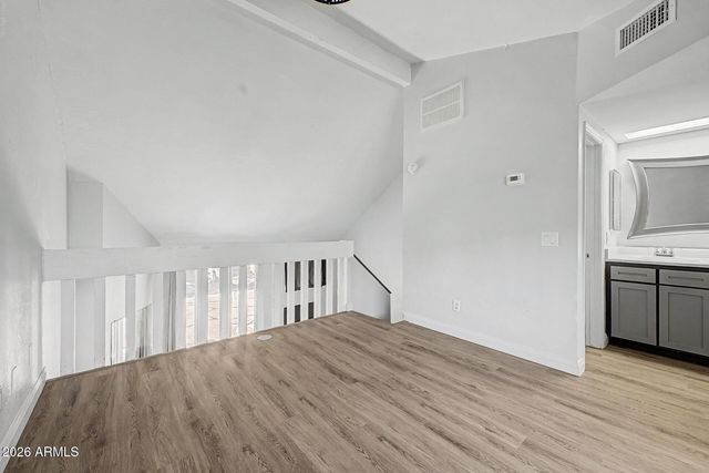 4240 N LONGVIEW Avenue 9, Phoenix, AZ 85014