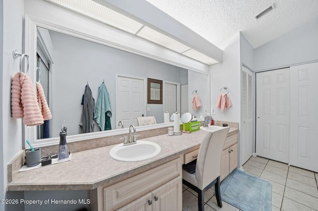 11008 Casa Grande Circle, Spring Hill, FL 34608