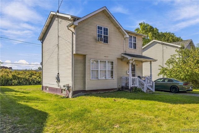 73 Holbrook Street, Lackawanna, NY 14218