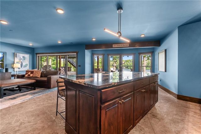 1647 NE Ozark Drive, Lee's Summit, MO 64086