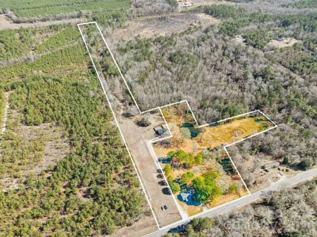 2443 Highway 52 Highway S, Cheraw, SC 29520