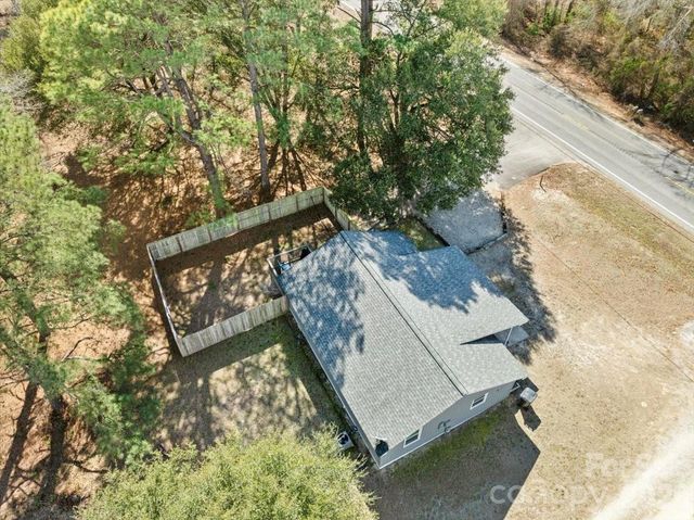 2443 Highway 52 Highway S, Cheraw, SC 29520