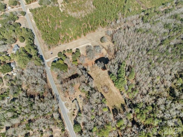 2443 Highway 52 Highway S, Cheraw, SC 29520