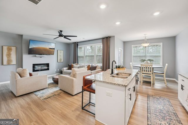 95 Denver Avenue, Hiram, GA 30141