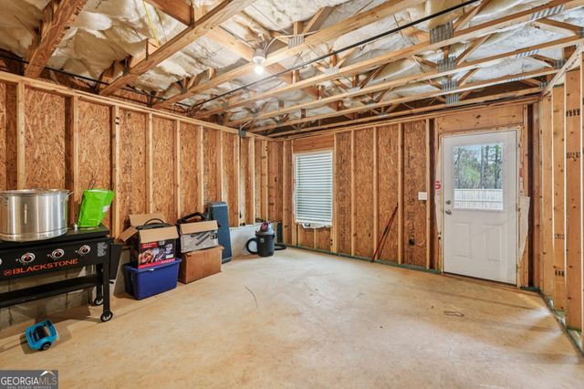 95 Denver Avenue, Hiram, GA 30141