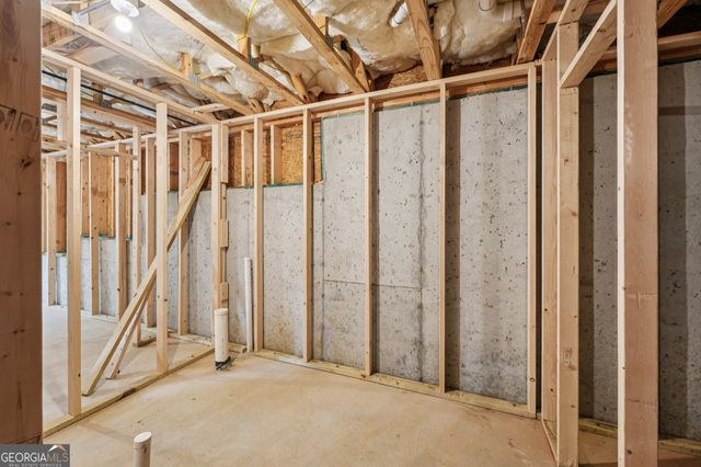 95 Denver Avenue, Hiram, GA 30141