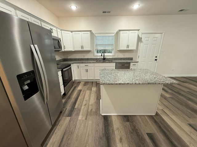 307 W Blair Avenue, Richmond, KY 40475