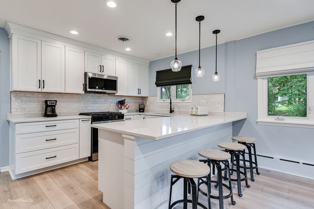 2004 Boehme Street, Lockport, IL 60441