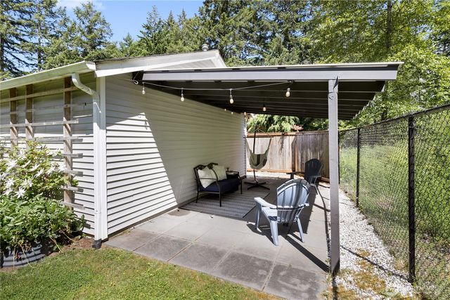1145 Cosper Street, Dupont, WA 98327