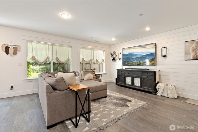 1145 Cosper Street, Dupont, WA 98327