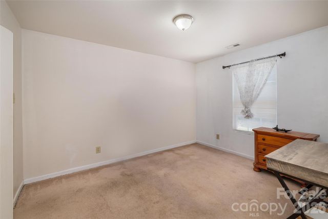 7343 Fox Point Drive, Charlotte, NC 28269