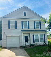 7343 Fox Point Drive, Charlotte, NC 28269
