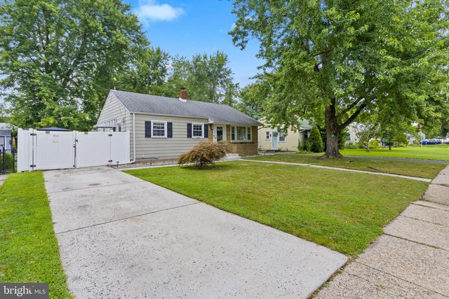 607 GARDEN ST, Mount Holly, NJ 08060