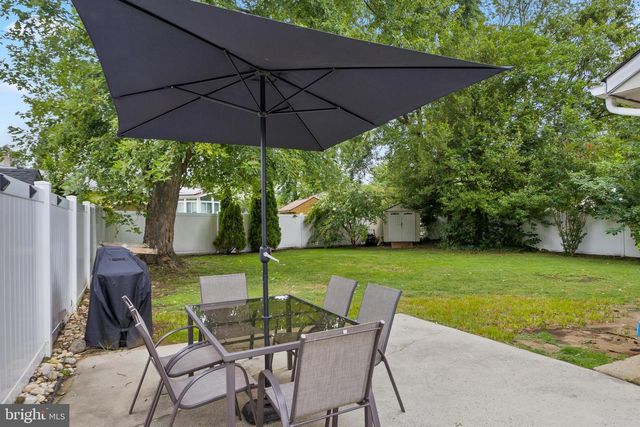607 GARDEN ST, Mount Holly, NJ 08060
