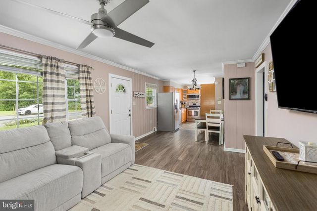 607 GARDEN ST, Mount Holly, NJ 08060