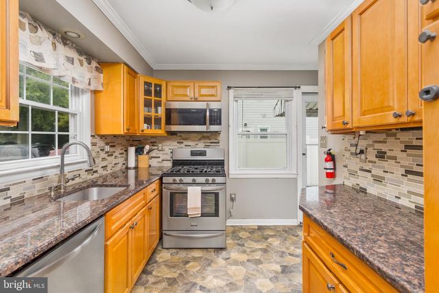 607 GARDEN ST, Mount Holly, NJ 08060