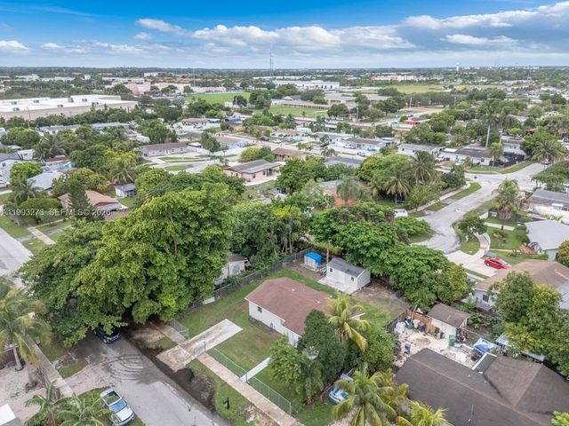 30534 SW 155th Ct, Homestead, FL 33033