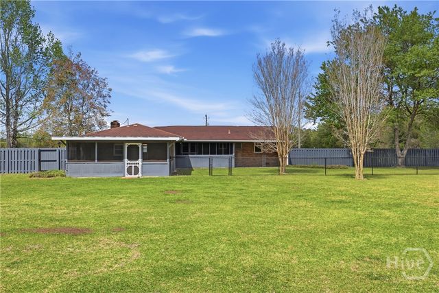 22010 Ga Highway 46, Pembroke, GA 31321