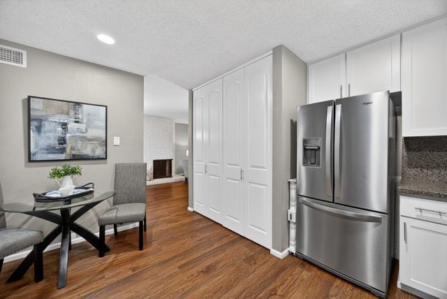 3 Colby Ct, Sacramento, CA 95825