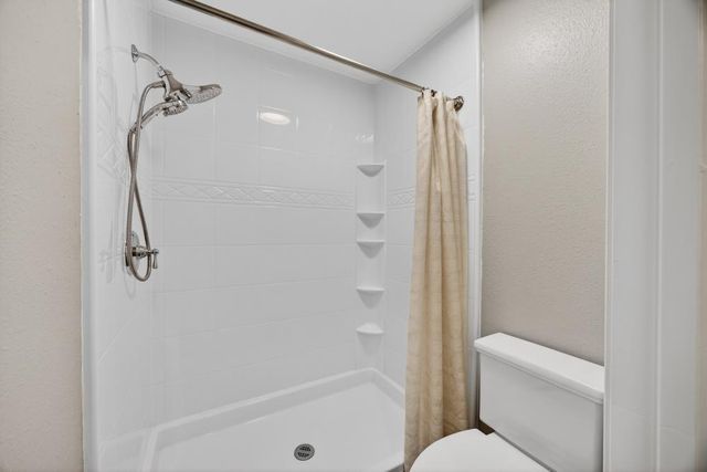 3 Colby Ct, Sacramento, CA 95825