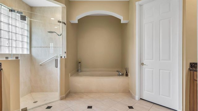 11012 Vía Sorrento, Boynton Beach, FL 33437