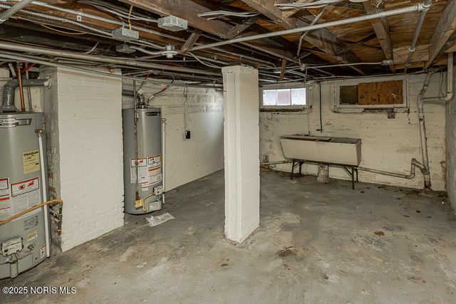 2824 Chestnut Street, Toledo, OH 43608