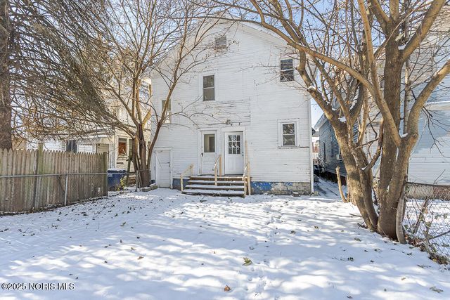 2824 Chestnut Street, Toledo, OH 43608