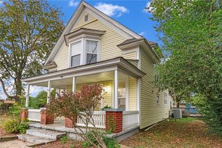 722 S College Street, Siloam Springs, AR 72761