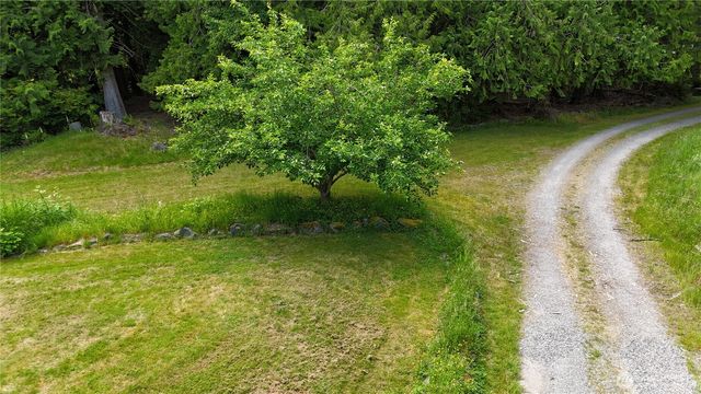 26204 Helmick Road, Sedro Woolley, WA 98284
