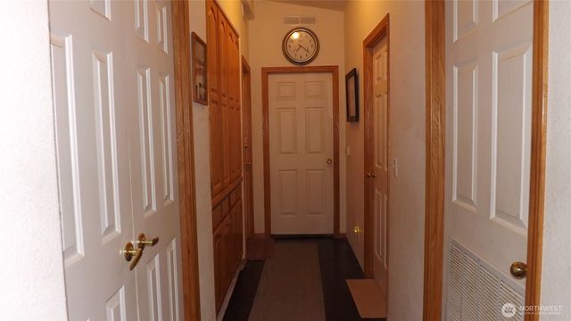 26204 Helmick Road, Sedro Woolley, WA 98284